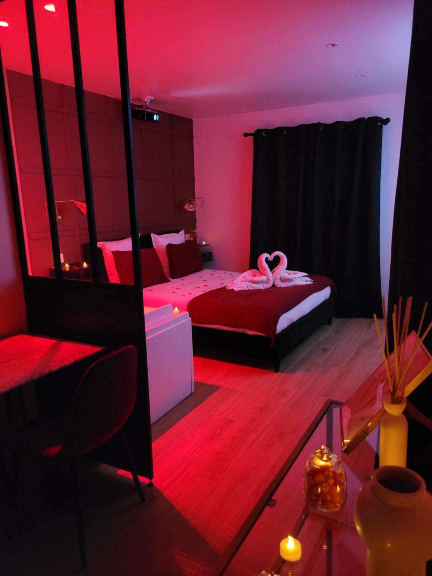 Nuit D'evasion Avec Baignoire Balneotherapie *